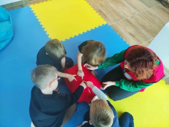 4095c0c2-729f-4df1-9eaf-414aa327d8d8