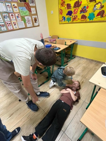 332c0142-0fd3-4328-8082-f7344a7525e7