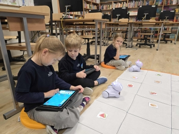 046670e8-3071-4ca3-830e-8d017959a7a3