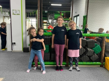 64eb6db5-8734-4418-8bac-beb29b114d60