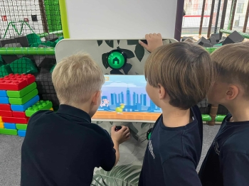 b5843f77-e7be-49bf-883d-429439aecc5d