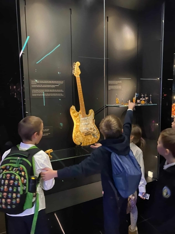 01a87808-bb9c-49e7-975b-ceb03884f9e3