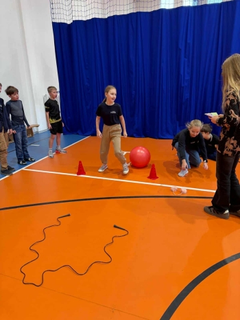 f1df9694-948d-4f8c-b6ec-e77d84689e32