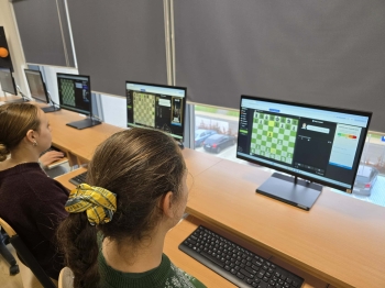 c572eca4-1bdc-4733-8277-bfc27c407b2e