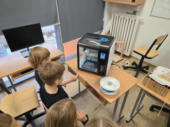 93b0da3f-5922-4f74-8464-a94c8422ec3b