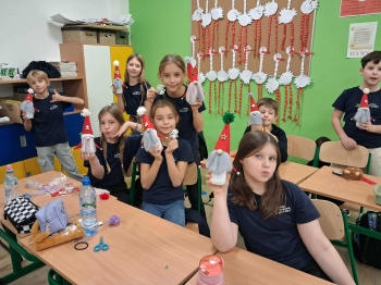 48b0d8cd-c1bc-414c-8edf-fdbeb8fd5300