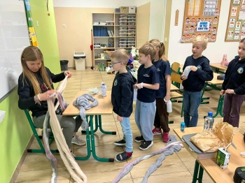 decd6103-4a06-436d-a7e5-b7db4758517c