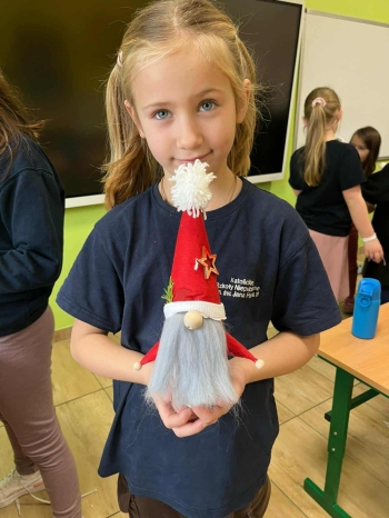 76535ef0-52c9-40d6-9bc3-d8b5e63b8f00