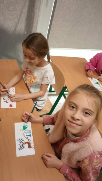 71d54956-5301-4904-879b-f4f6e04a4457