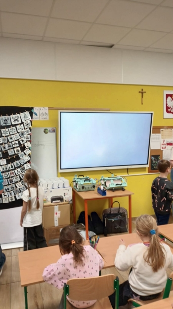 77e96b0f-5d7f-4fea-a2e9-1e6443b20e33