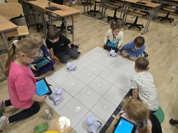 bf30cfb7-ce2d-4731-a1aa-499d8c8170ef