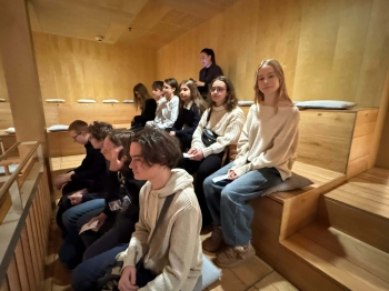 1e20073a-1f3a-4e07-938a-f464ad7f84df