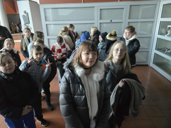 c6dd3de6-8ef9-4d5b-bcab-f66faa0b0132