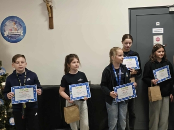 0f81ed8b-d178-461f-9c8c-1860bef7f201