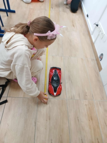 6afef91d-d16c-4b04-9b36-1fbfd9220edc