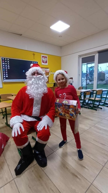 6c8e694e-8352-4a9e-884d-5fcd19b31b8a