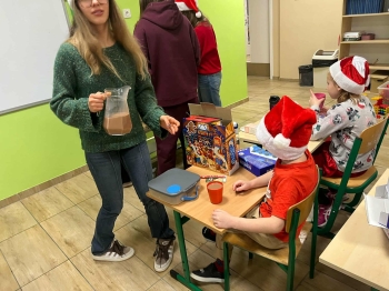 71f40981-b53d-4ee6-b5eb-d77b85a8e0ac