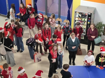 42f416ef-f155-4a02-bf89-a49104550915