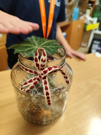 12b8295b-2bac-437a-a076-56e30f24eafb