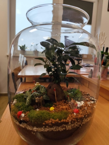 93c7464a-9113-4e54-b269-bd1a771b57e1