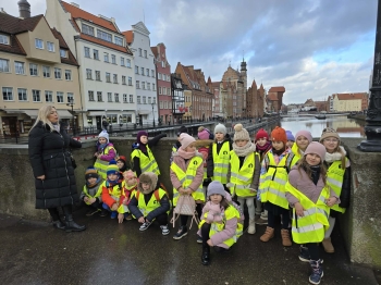 12c2543d-4ca2-4b6e-88b7-d31fb7103cfb