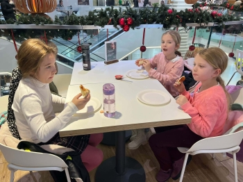 0ee583f8-888f-42ae-a642-95e7b3a7ba2e