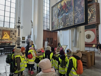 8f806a42-6432-4bf9-84db-58980684f041