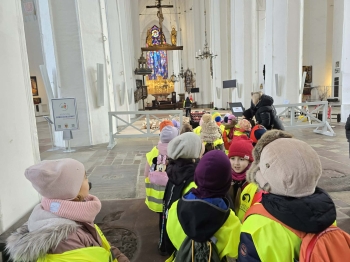 d329bc2b-6b74-4d62-b69b-e2af33fbfc72