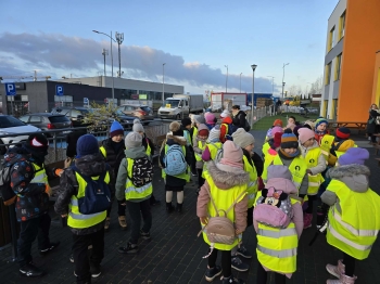 21b1bf46-de9e-426c-bec6-1f69d6ff2bfd