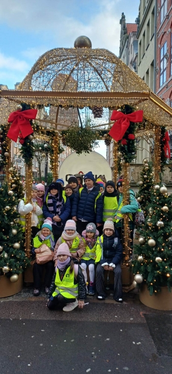 22d03828-6571-4cc9-8b35-6c54a6b8a404