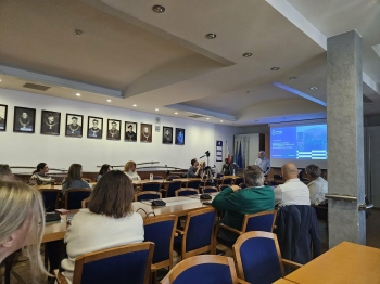 38632806-63c1-4ff1-bd2e-e80a0d245e03