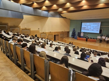 f29fa615-68b5-4b42-aa45-ce141c428e78