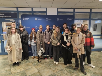 4c07cf1a-d6ff-4de8-8858-d206ac05c606