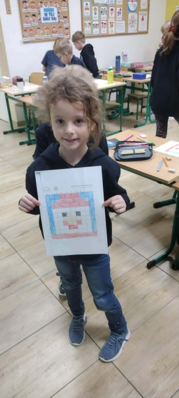 d9cb3358-60a9-4e18-a382-3df3b5362711