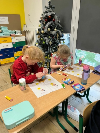 1f40b0fc-b4e8-4323-8ced-aec63db19b3e