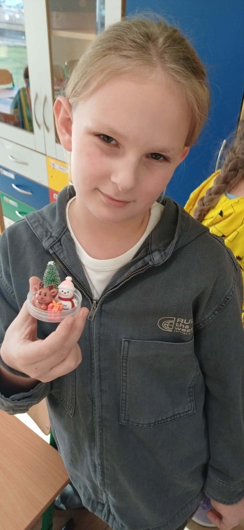 999ede1a-cc20-47fe-a381-9fab8743c2e7