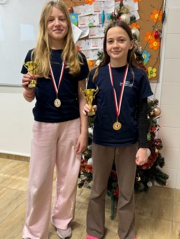 35f7d68e-2e2f-49f7-8f19-f4ef29560843