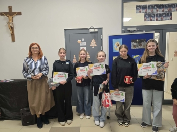 03f418d3-251a-4f31-b9b9-30c981df1912