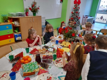 4d9e413a-4d37-446b-8c2c-ed6d1b39657f