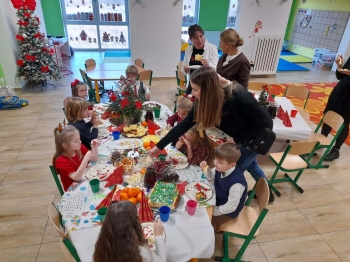 eb8295df-53c5-461f-9310-122c0e70d9bd