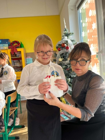 fff85f7c-90fa-48a3-848e-ce7f00bccbf5