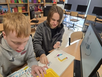 b9b10998-c3cf-4b21-8c02-996f54cc5cec