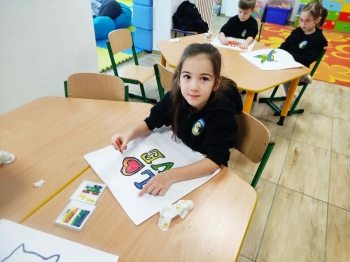 b0665a20-e79a-4081-a76b-f6594d290572