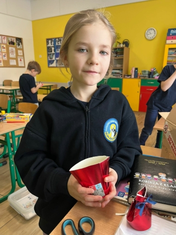 8225d5b9-7c1e-4981-8a6f-b0fca1e26043