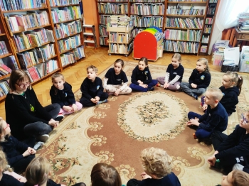 b6a38753-3813-451b-bcb2-cd5e9e87809e