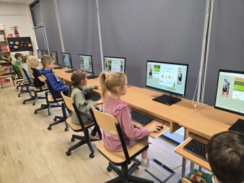 c9c411fa-fb4f-4d3b-a43e-b67664732f6a