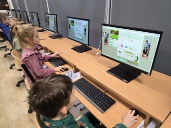 e9ff77dd-7315-42b6-9fd3-3c92e0428292