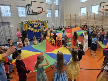 4f35315e-a8df-4f36-9931-f23f2d7c55f4