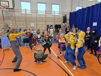 287449ac-85d9-4c10-9c9b-581bf78eab83