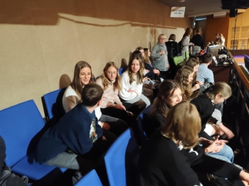 31e6f431-b8a8-409b-9ec3-afe212ec1262